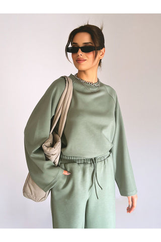 Sweat Pantolonlu Beli Latikli Eşofman Takım