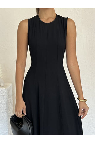 Biyeli Uzun Belden Aşağı Çan İnen Kolsuz Şık Günlük Kadın Elbise