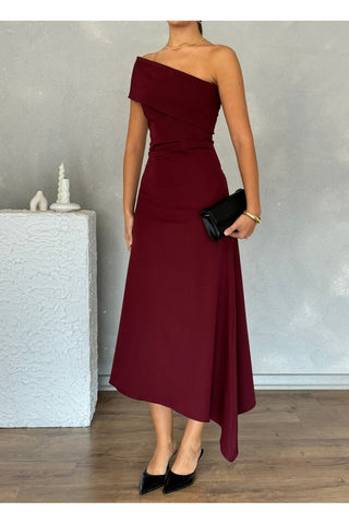 Tek Omuz Eteği Asimetrik Kesim Vücudu Saran Uzun Lunara Gece Elbisesi