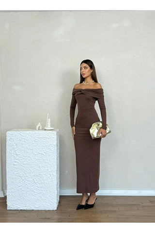 Kayık Yaka Uzun Boy Uzun Kol Vücudu Saran Özel Gün Şık Kadın Elbise