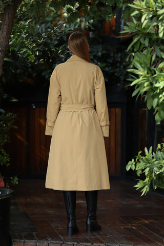 Pelerini Kapaklı Kuşaklı Astarlı Trençkot