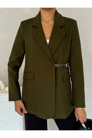 Yandan Kemer Detaylı Astarlı Kısa Kaşe Leya Ceket