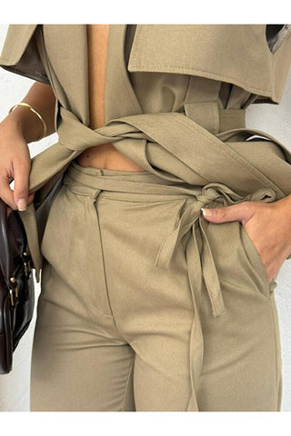 Rüzgarlık Detaylı Kuşaklı Kolsuz Kadın Şık Klasik Günlük Nişan Düğün Pantolon Yelek Takım